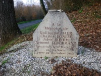 BONEM Charles et Jules: Grabstein in Brantôme , Dordogne